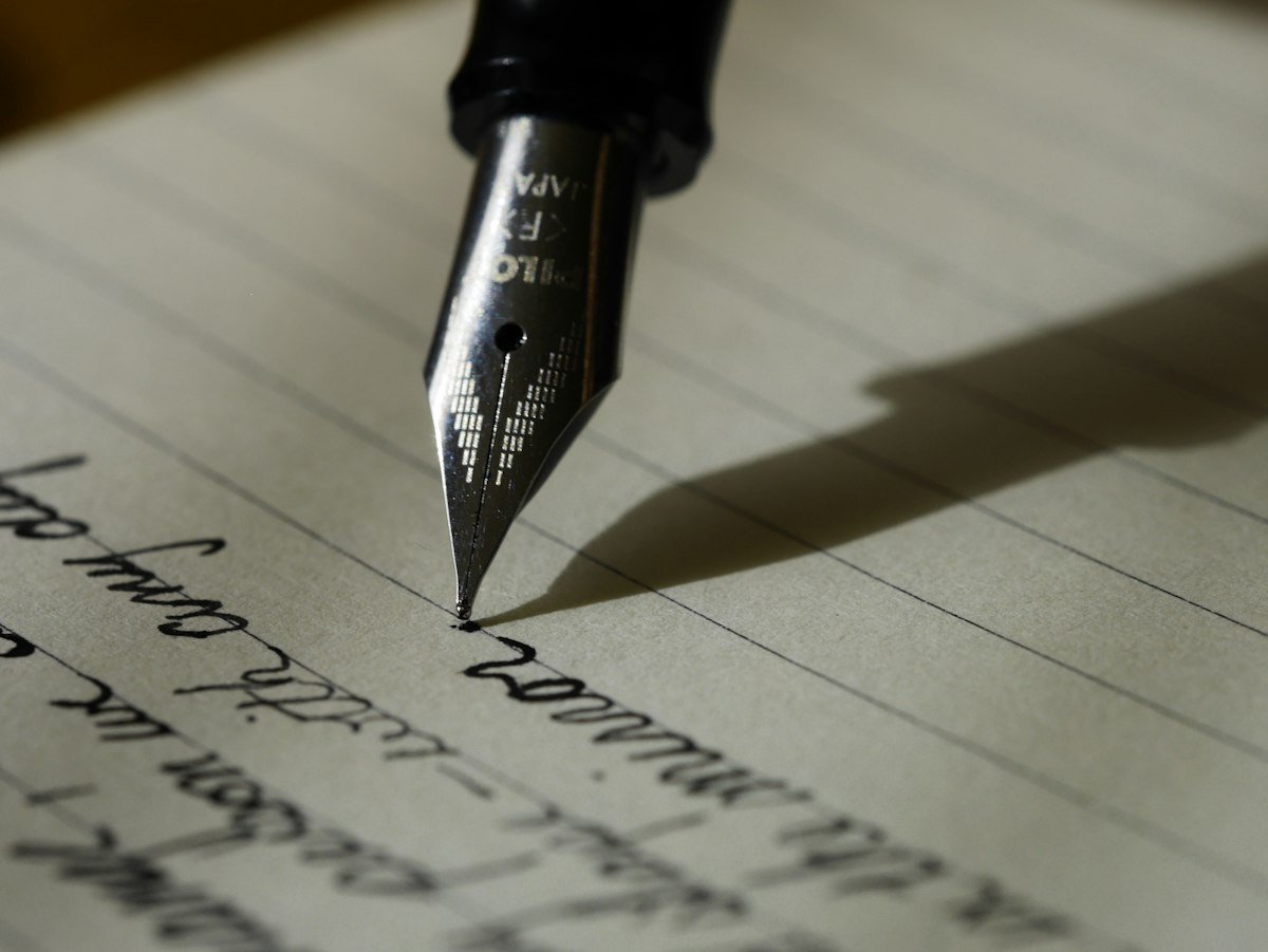 Transcription jobs online - writing notes carefully while listening