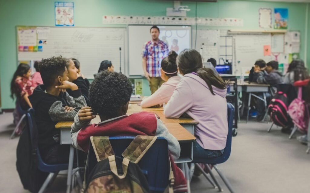 Online tutoring jobs - teaching students in a classroom