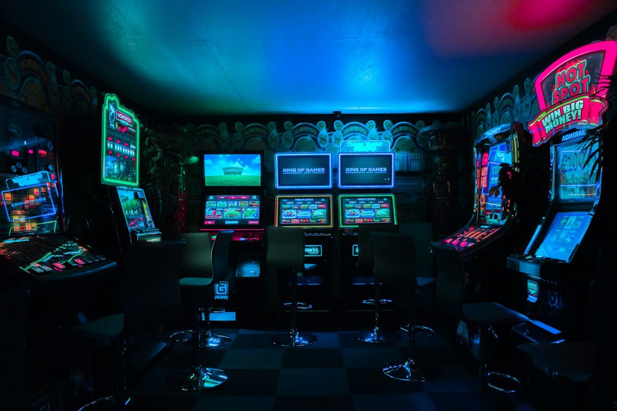 Play to Earn Games Explained: How They Work and What to Check