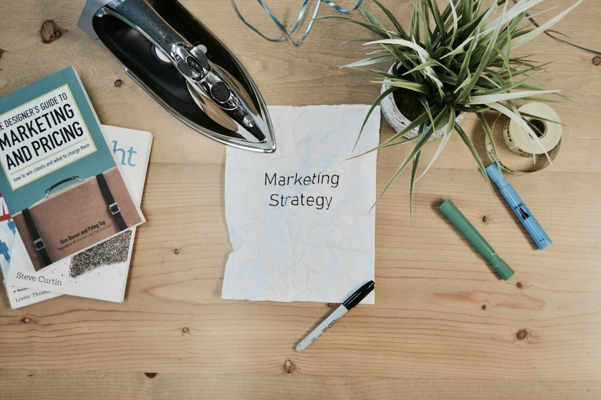 How to make money with a membership site - members using phones